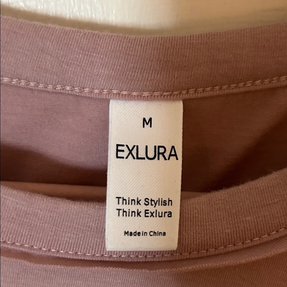 Elegant Mauve Short Sleeve Tee - Picture 2 of 5
